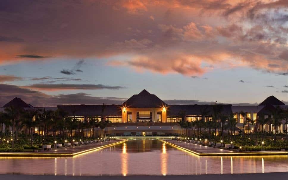 Hard Rock Pool And Casino