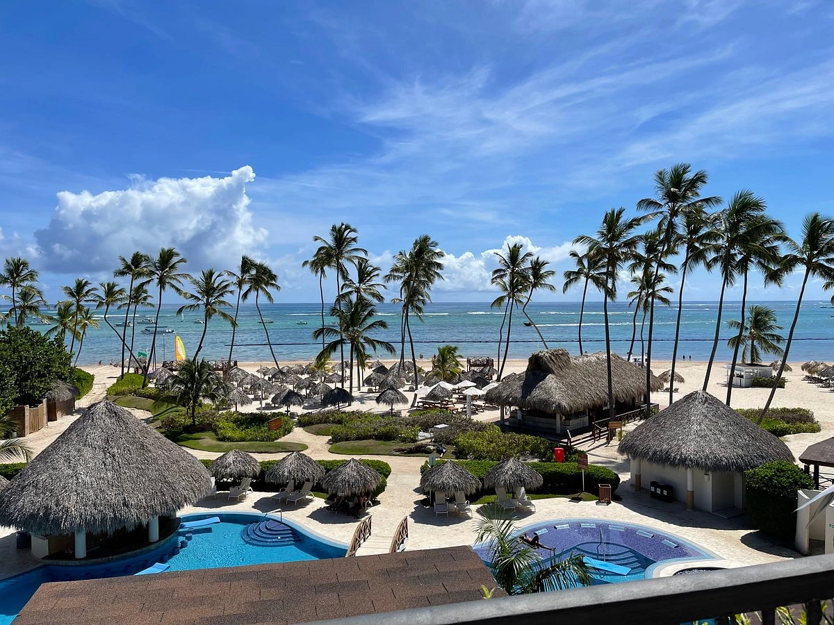 Dreams Royal Punta Cana Beach front view