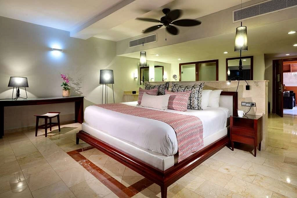 TRS Turquesa Hotel room